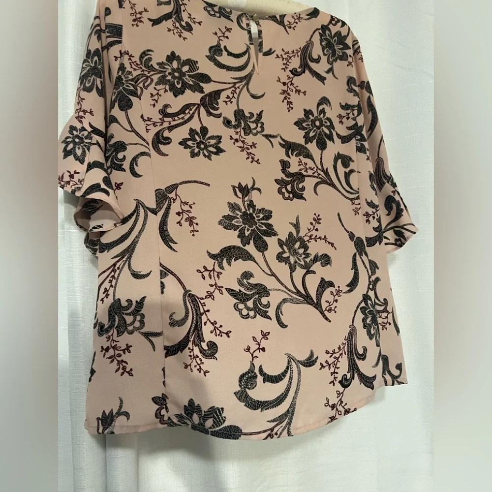 Liz Claiborne Pink Floral Short Ruffle Sleeve Blouse Women's Size Medium - Picture 10 of 13